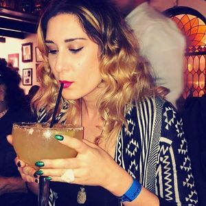 Meet your Posher, Dana